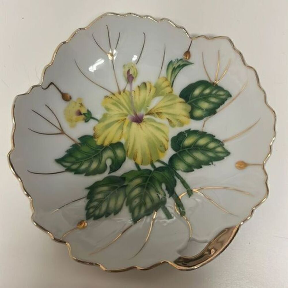 NASCO Yellow Hibiscus Leaf Shape Trinket Dish Plate w/Gold Trim  Japan